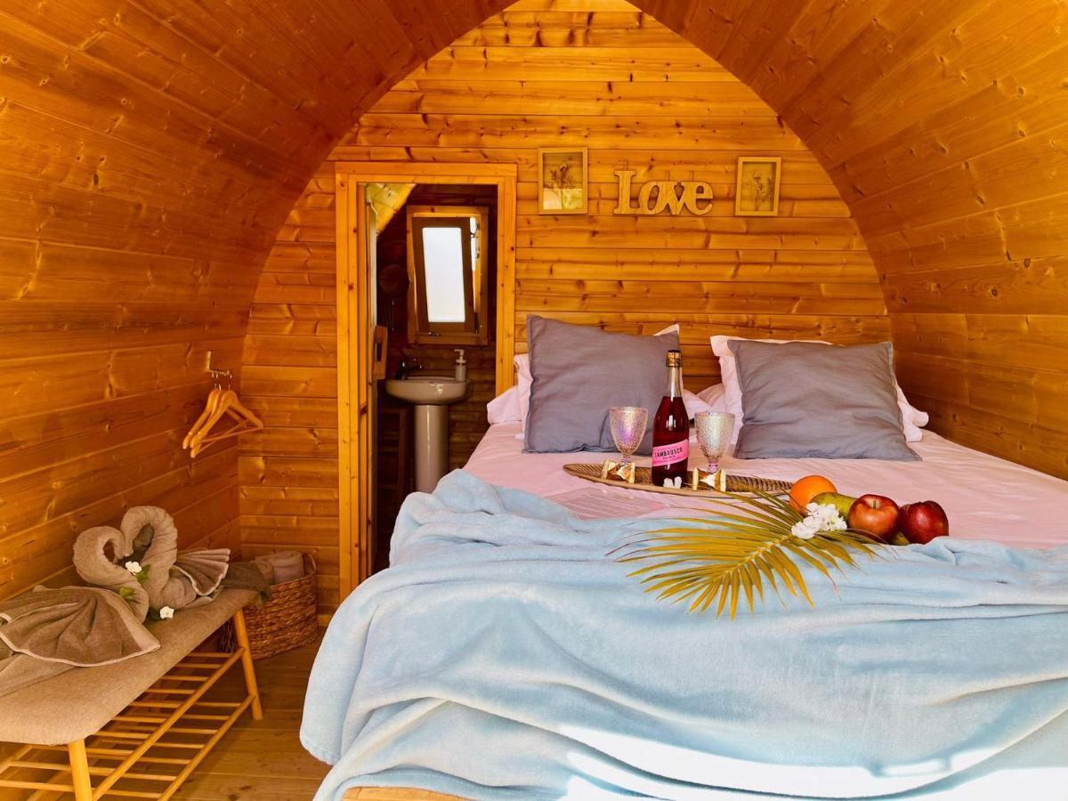 Lykke Suite Spa Sauna Piscina Y Jardin Buzanada Dış mekan fotoğraf