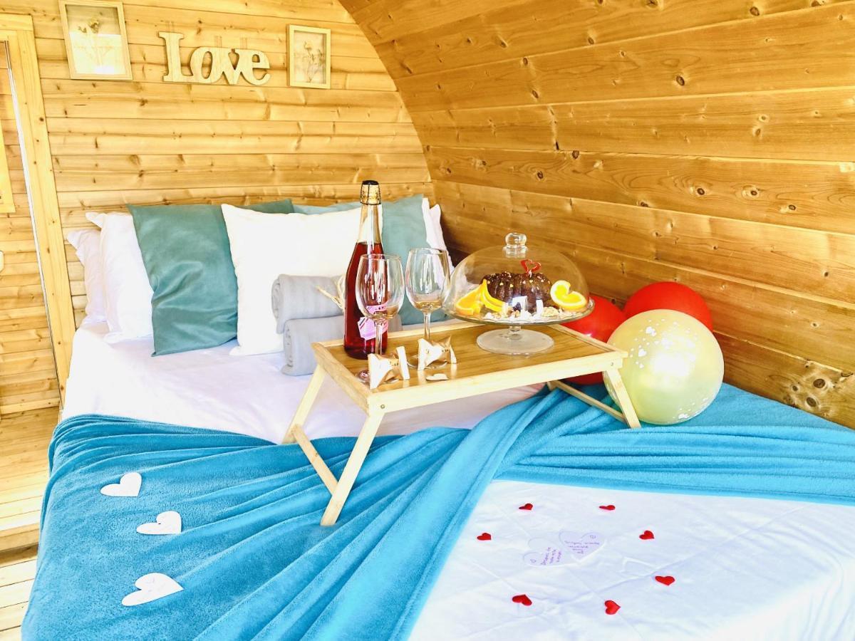 Lykke Suite Spa Sauna Piscina Y Jardin Buzanada Dış mekan fotoğraf