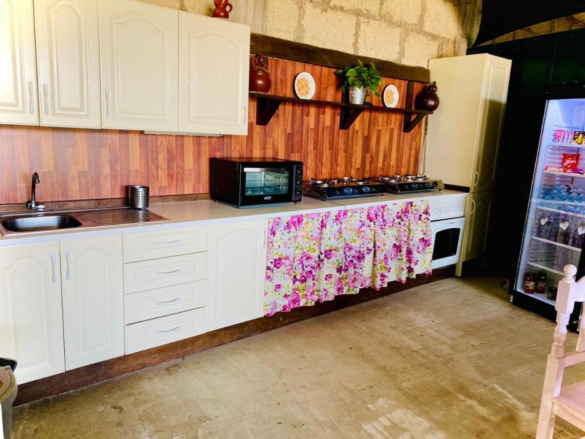 Lykke Suite Spa Sauna Piscina Y Jardin Buzanada Dış mekan fotoğraf